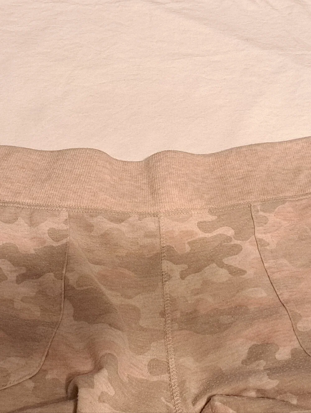 Women's Shorts Size 16 18 Camo Athletic Works